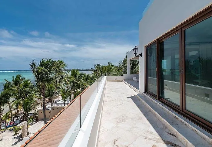 Beachfront Soliman Bay 42 Villa Balcheil