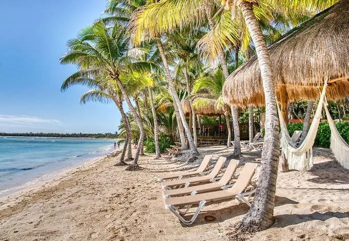 Villa Beachfront Soliman Bay 42 Balcheil